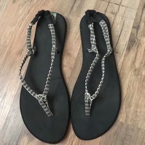 SANUK SANDALS